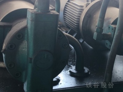 現代220挖機，華宏200噸圖7