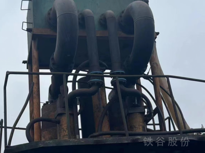 800噸龍門剪，場(chǎng)地到期，廢鐵價(jià)處理圖2