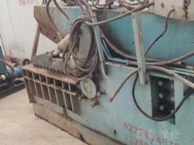 這臺設備用了不到兩個月，轉讓閑置設備200噸剪機圖2